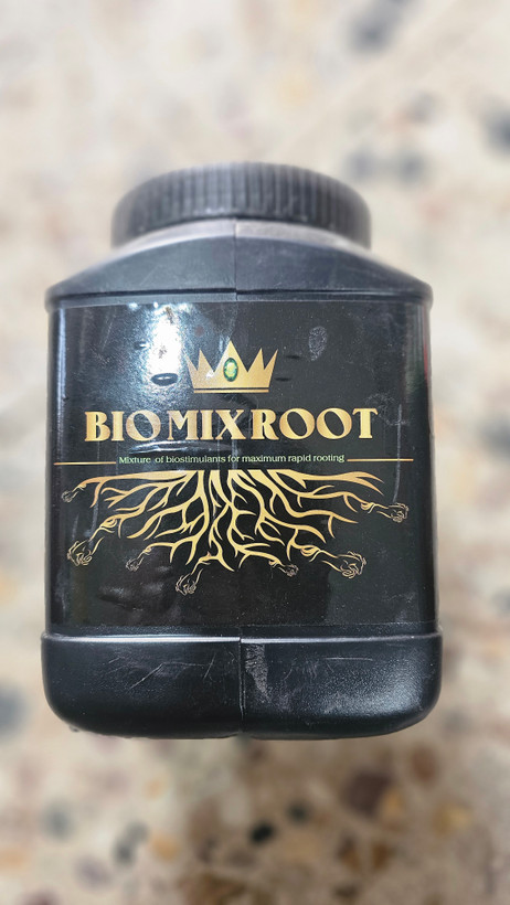 کود محرک ریشه بیومیکس روتbiomixrootیک کیلویی پودری