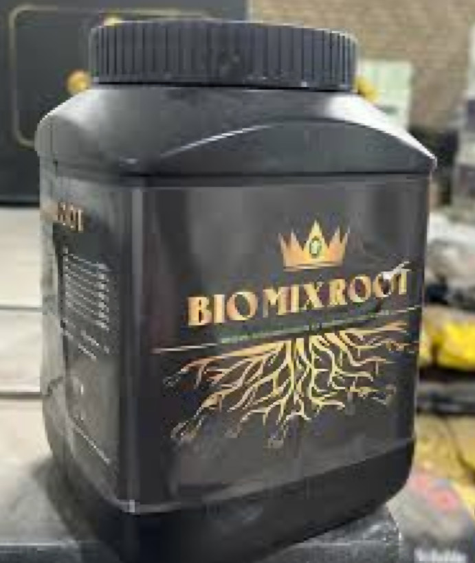 کود محرک ریشه بیومیکس روتbiomixrootیک کیلویی پودری
